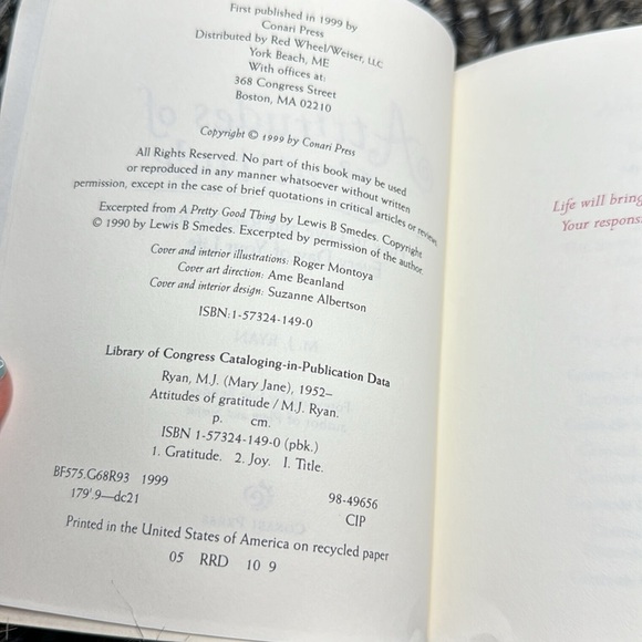 Attitudes of Gratitude: How to Give and Receive Joy Every Day of Your Life Book - Picture 4 of 4